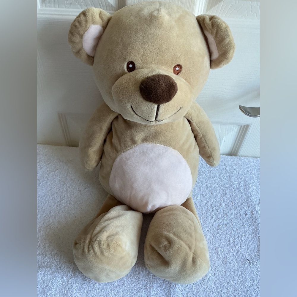 Kellytoy Tan and Cream Plush Bear r